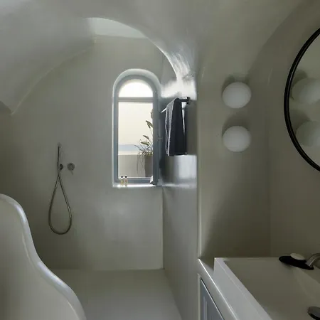 Inspire Santorini Luxury Villas Fira  Exterior photo